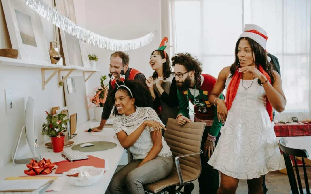 Employer Help Desk, Holiday Edition: 4 Tips for a Merry Workplace